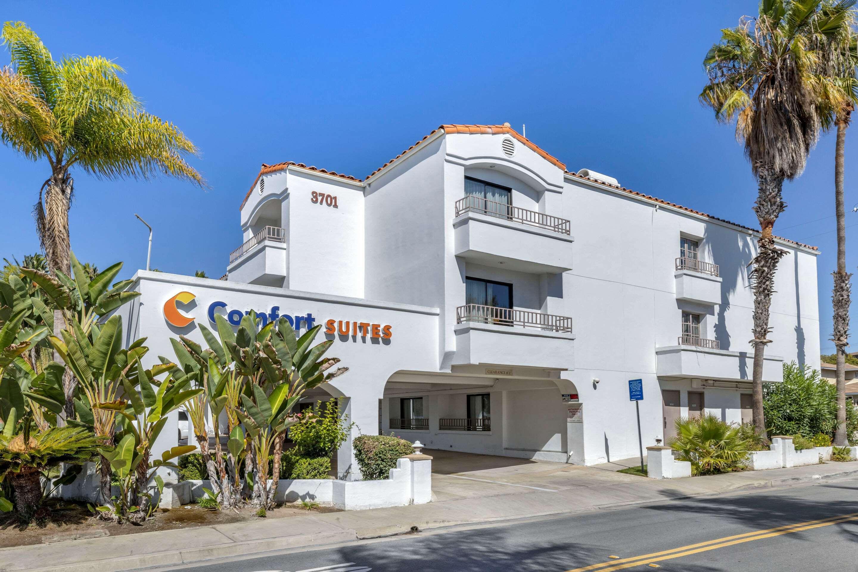 Comfort Hotel 3*